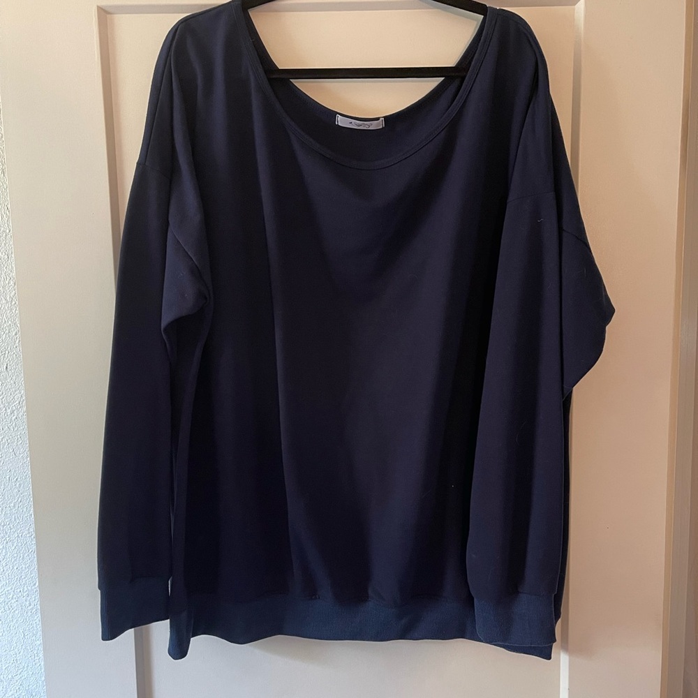 Women's Navy Long Sleeve Tee